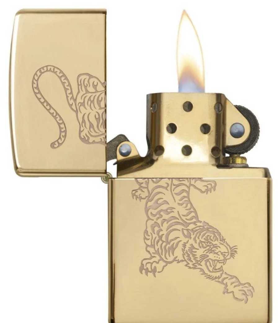 GAME-ON Zippo Lighters | Zippo - Tiger P High Polish Brass - Lighter